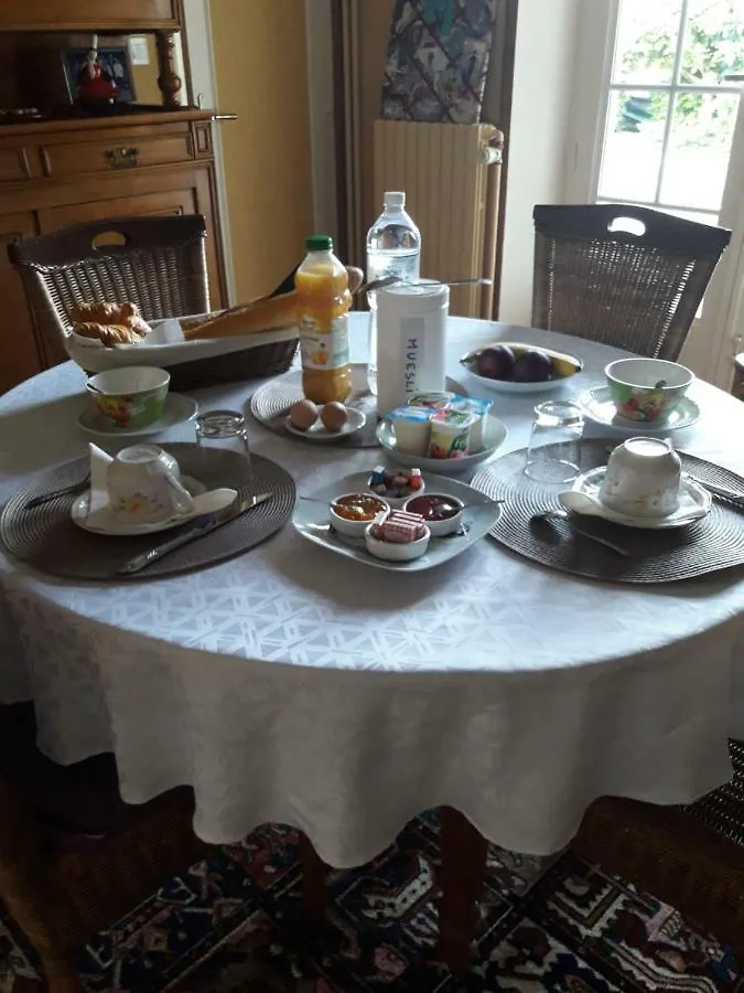 Chambre Dans Jolie Demeure Gouesnou Frankreich