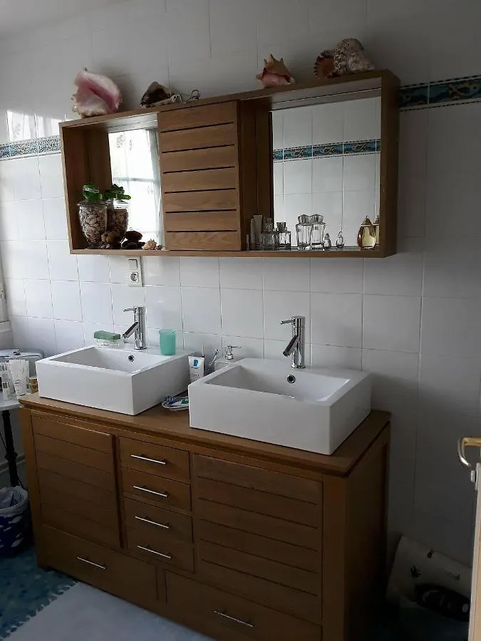 Chambre Dans Jolie Demeure Gouesnou